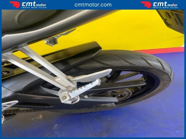 YAMAHA YZF R125 usata 8