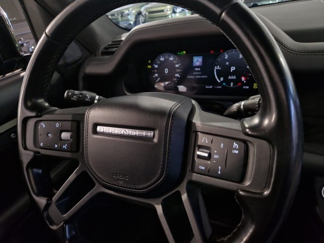 LAND ROVER Defender usata, con Trazione integrale