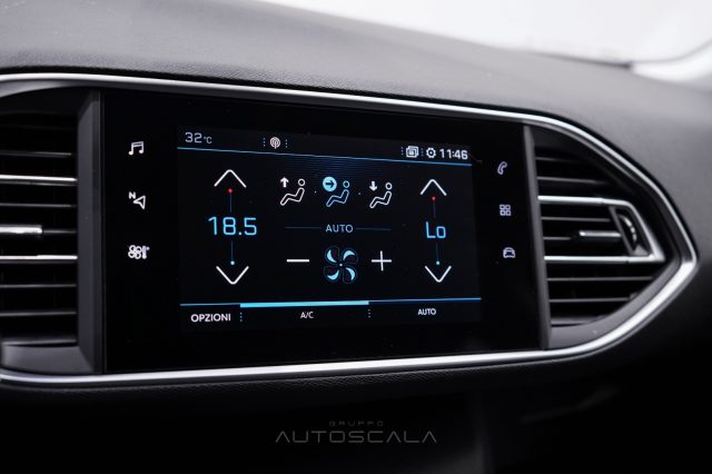 PEUGEOT 308 usata, con USB