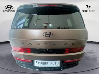 HYUNDAI Santa Fe usata, con Autoradio