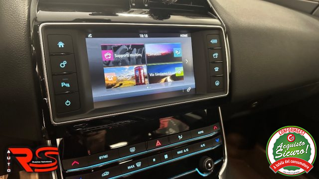 JAGUAR XE usata, con Sistema di navigazione