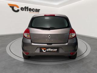 RENAULT Clio usata, con Alzacristalli elettrici