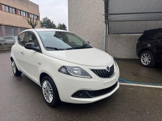 LANCIA Ypsilon usata, con Airbag