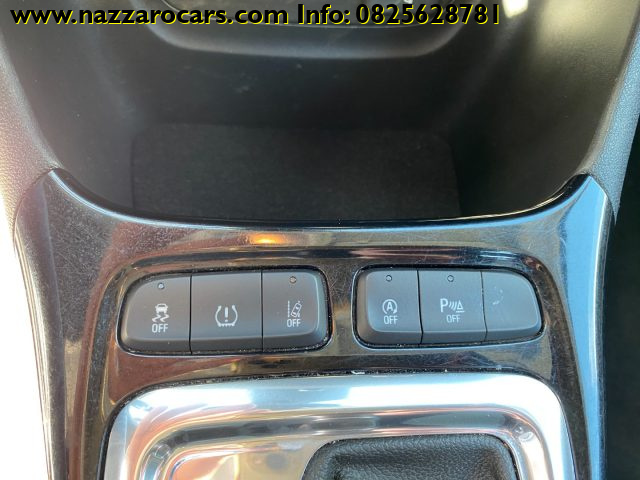 OPEL Crossland X usata, con Sensori di parcheggio posteriori