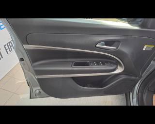 JEEP Avenger usata 31