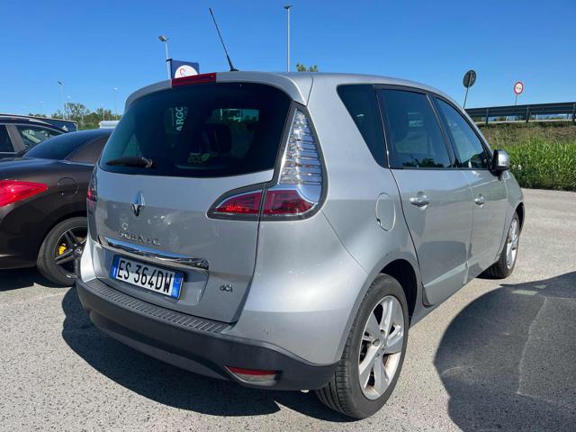 RENAULT Scenic usata, con Airbag laterali