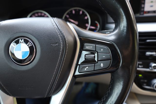 BMW 520 usata, con Sensori di parcheggio posteriori