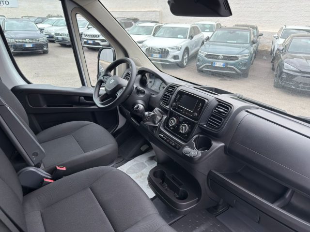 PEUGEOT Boxer usata, con Cruise Control