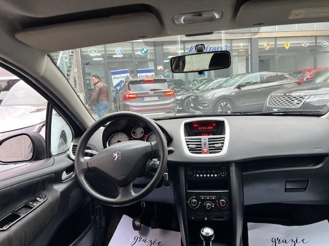 PEUGEOT 207 usata, con Climatizzatore