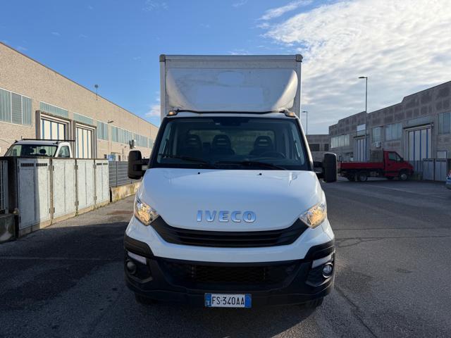 IVECO Daily usata 7