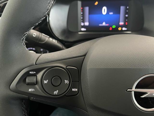 OPEL Corsa usata, con Servosterzo