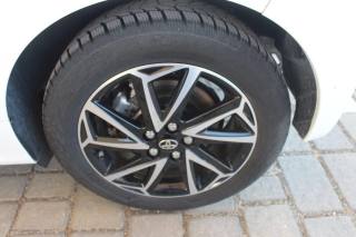 TOYOTA Yaris usata, con Autoradio digitale