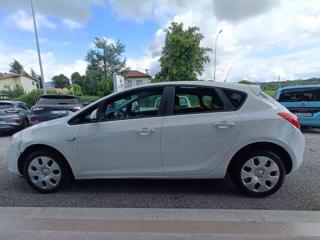 OPEL Astra usata, con Boardcomputer