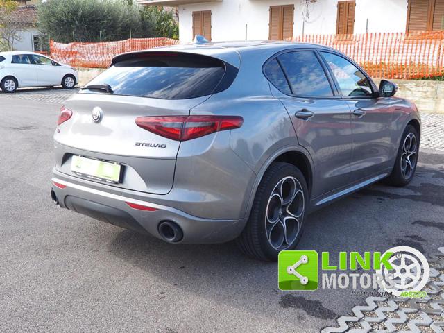 ALFA ROMEO Stelvio usata, con Alzacristalli elettrici