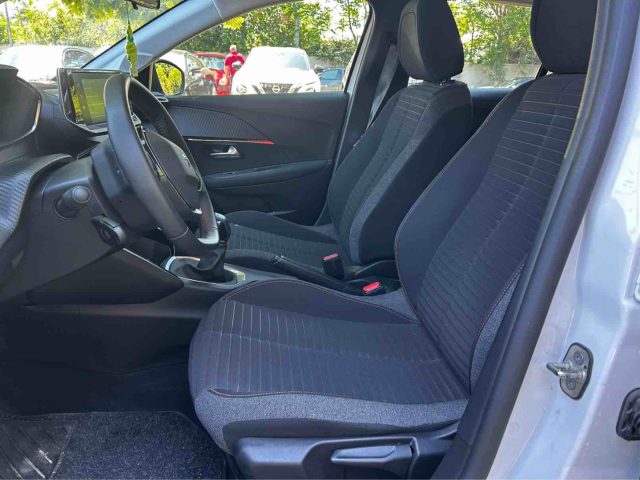 PEUGEOT 208 usata, con Autoradio