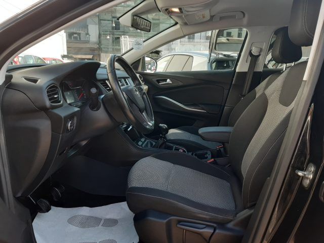 OPEL Grandland X usata, con Volante in pelle