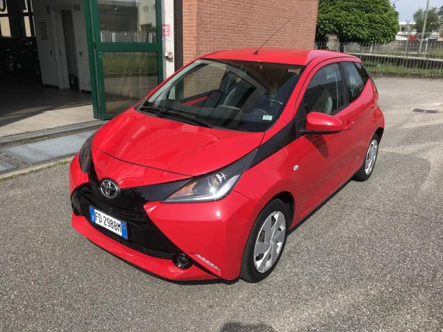 TOYOTA Aygo usata, con ABS