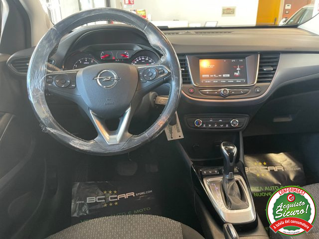 OPEL Crossland usata, con USB