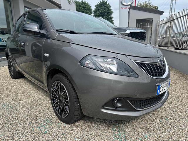 LANCIA Ypsilon usata, con Airbag
