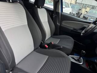 TOYOTA Yaris usata, con Controllo elettronico della corsia
