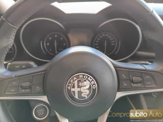 ALFA ROMEO Stelvio usata 26