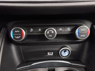 ALFA ROMEO Stelvio usata, con Trazione integrale