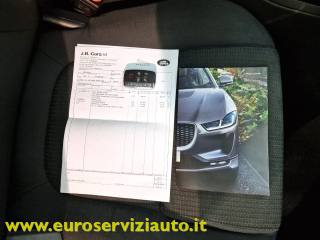 JAGUAR F-Pace usata, con Isofix