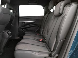 PEUGEOT 5008 usata, con Volante in pelle