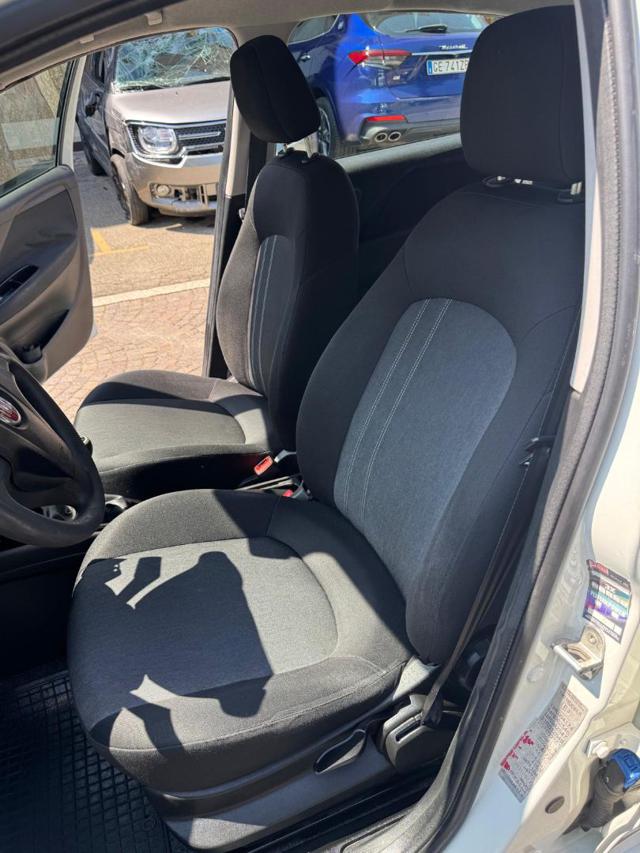 FIAT Punto usata 12