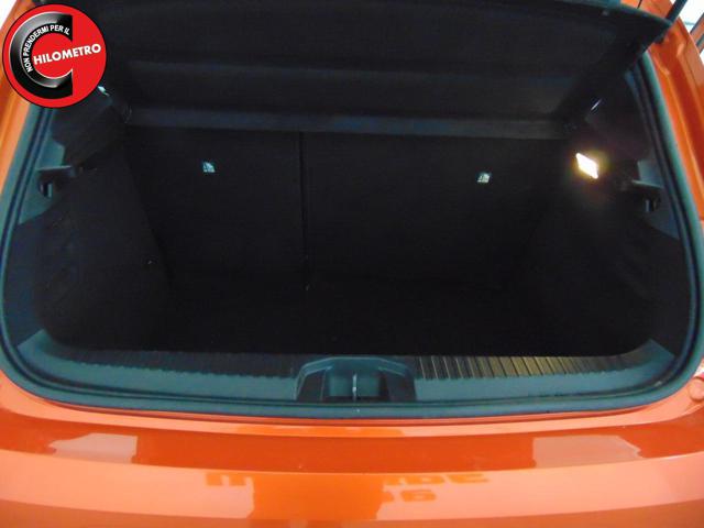 RENAULT Clio usata, con Autoradio