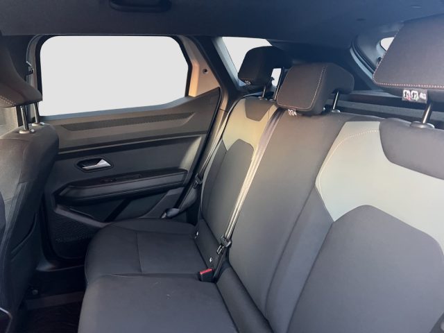 DACIA Duster usata 13