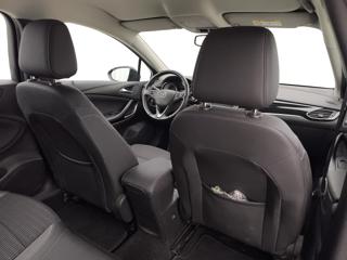 OPEL Astra usata, con Sensori di parcheggio anteriori