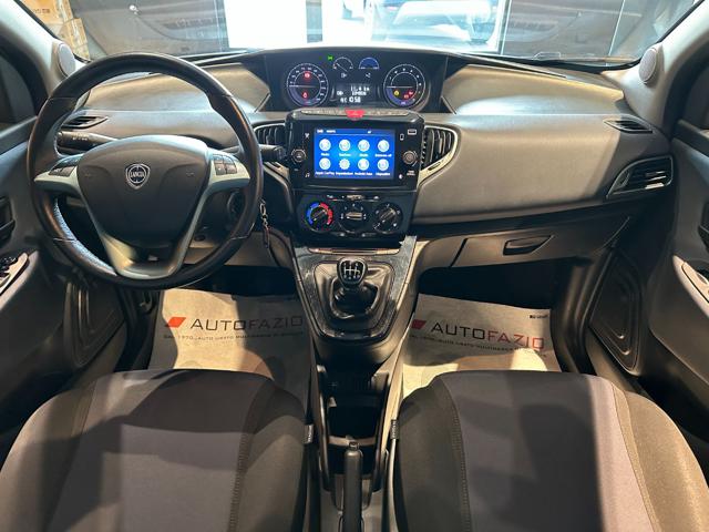LANCIA Ypsilon usata, con Airbag laterali