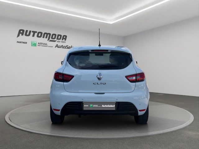 RENAULT Clio usata, con Autoradio