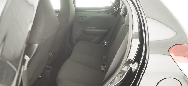 PEUGEOT 108 usata, con USB