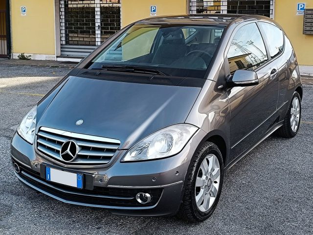 MERCEDES-BENZ A 150 usata, con Park Distance Control