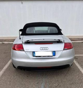 AUDI TT usata, con Airbag