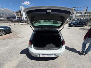 VOLKSWAGEN Golf usata, con Bracciolo