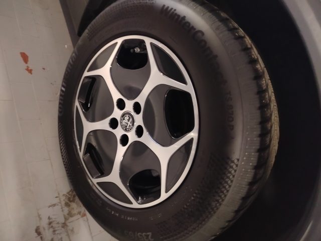 ALFA ROMEO Stelvio usata, con Climatizzatore