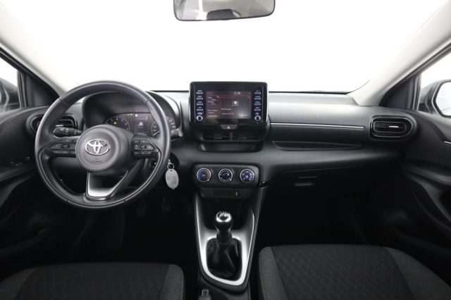 TOYOTA Yaris usata 4