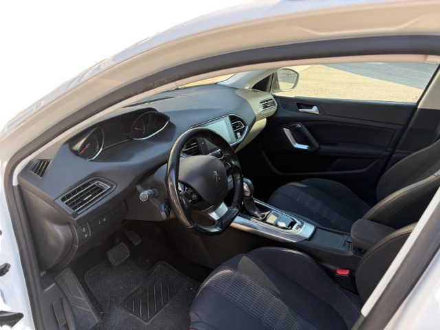 PEUGEOT 308 usata, con Climatizzatore