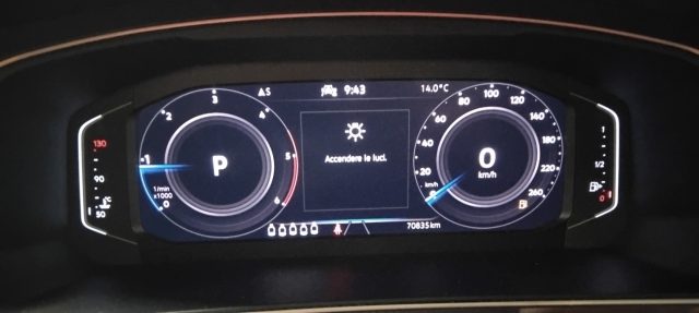 VOLKSWAGEN Tiguan Allspace usata, con Fari LED