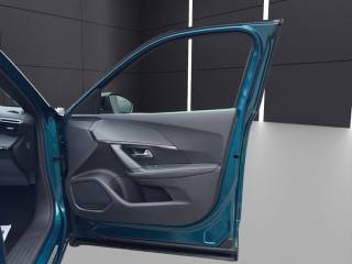 PEUGEOT 2008 usata, con Bluetooth