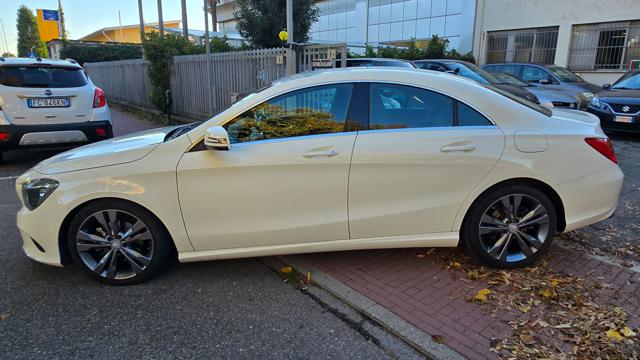 MERCEDES-BENZ CLA 200 usata, con Airbag laterali