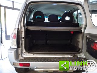 MITSUBISHI Pajero usata 24