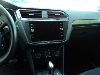 VOLKSWAGEN Tiguan usata, con Autoradio