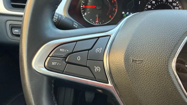 RENAULT Captur usata, con Alzacristalli elettrici