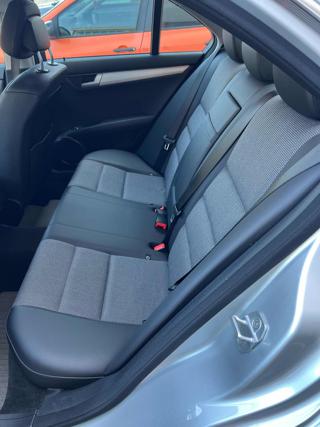 MERCEDES-BENZ C 220 usata, con Fari Xenon