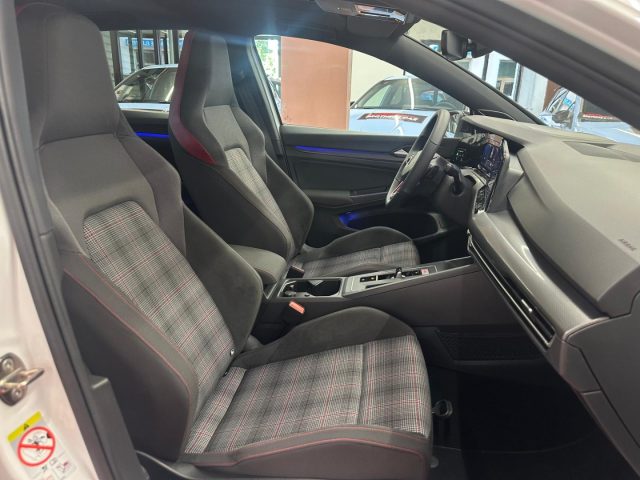 VOLKSWAGEN Golf usata, con Cruise Control