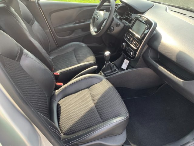 RENAULT Clio usata, con Climatizzatore